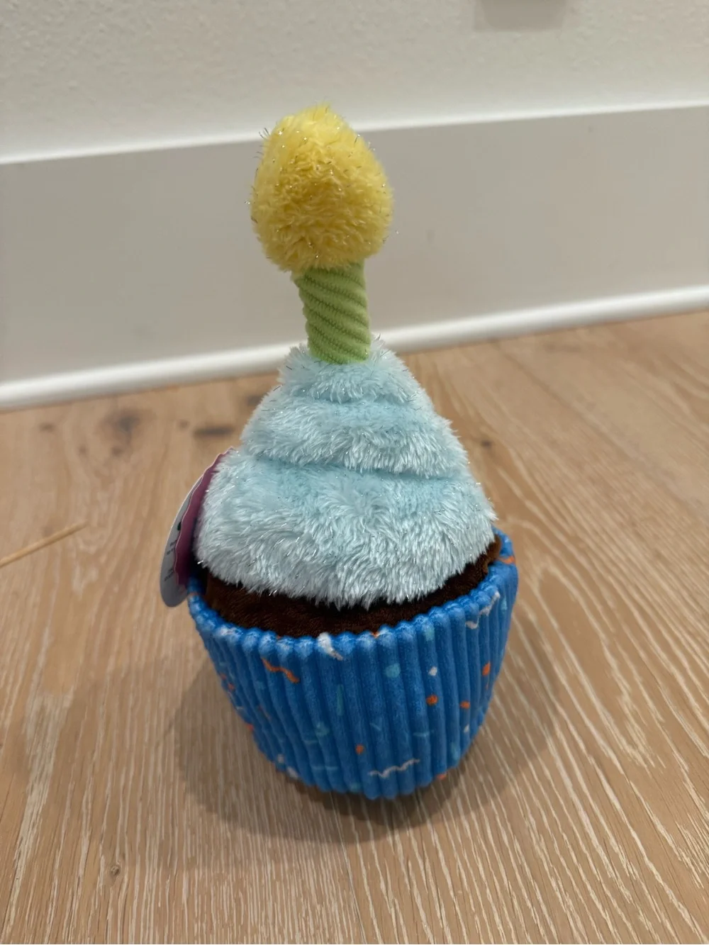 8” Birthday Blue Plush Cupcake Toy with Candle NWT- Gigglescape